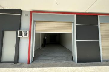 Plaza Legacy Tuaran Shoplot double storey Intermediate