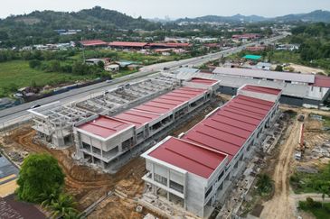 Uptown Penampang Double storey shoplot
