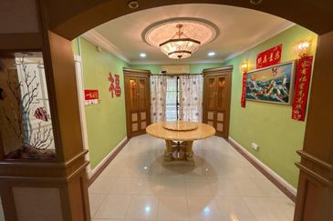 Taman Kingfisher Bungalow