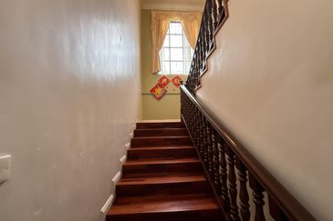 Taman Kingfisher Bungalow