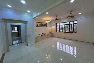 Taman Kingfisher Bungalow