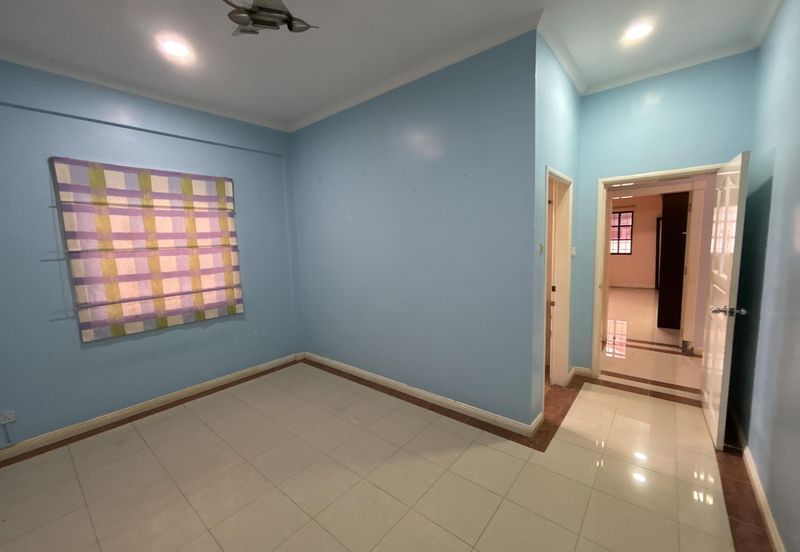 Taman Kingfisher Bungalow