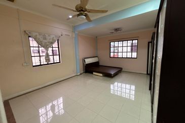 Taman Kingfisher Bungalow