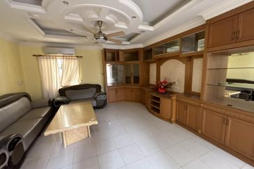 Taman Kingfisher Bungalow