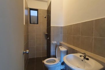 Kingfisher Putatan Condominium