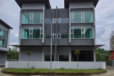 Angco Industrial Park 3 Storey  Warehouse | Factory | Showroom| Inanam