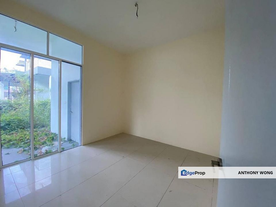 Taman Putra Pogun Semi Detached, Sabah, Penampang