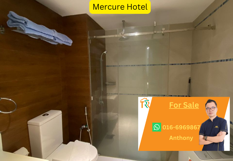 Mercure Hotel with Balcony