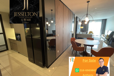 Jesselton Twin Towers