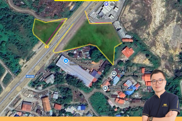 Telipok Land Roadside 