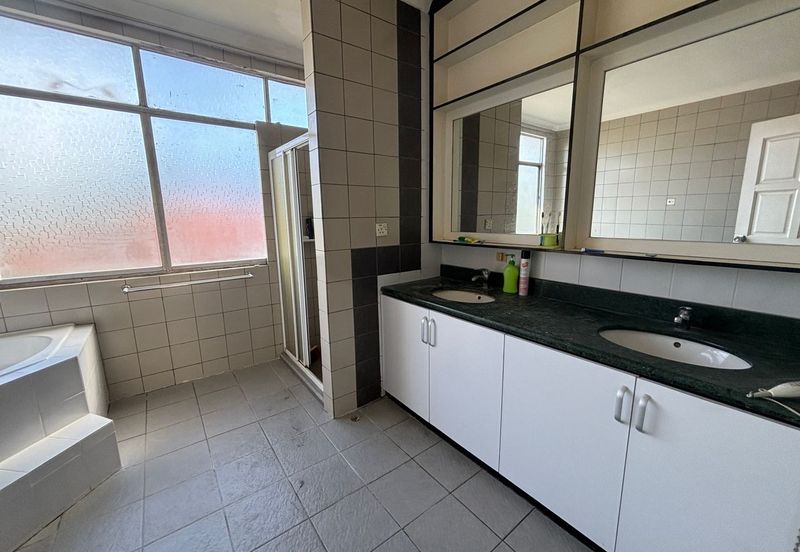 Taman Shangrila Heights Bungalow