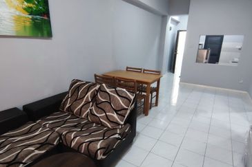 Api-Api Apartment