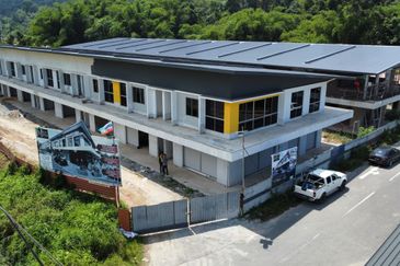 Kinarut Ceria Hub Shoplot