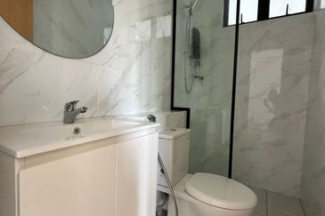 Forest Hill Condominium Block C