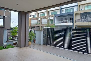 TAMAN PADI VIEW VILLA PH2