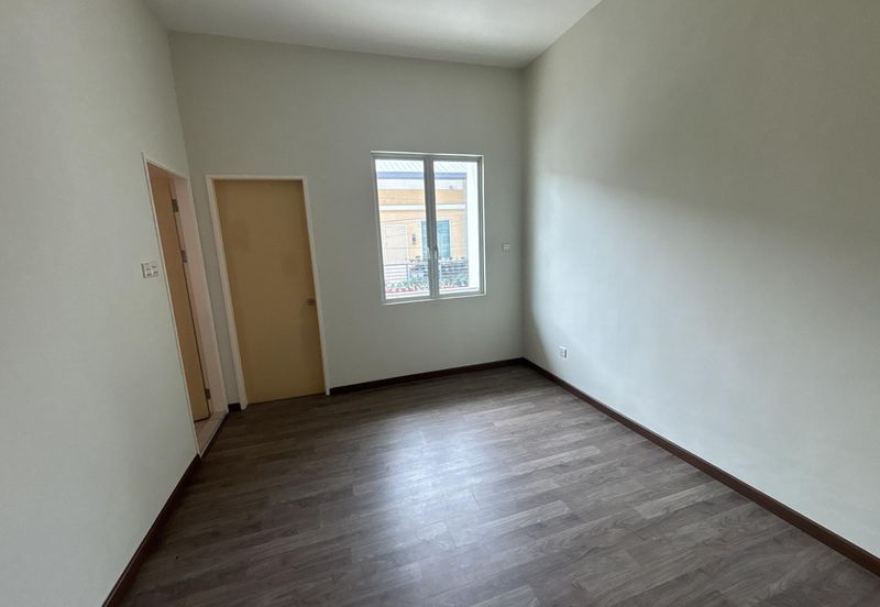 Parklane 2 @ Bukit Sepanggar Double Storey Intermediate