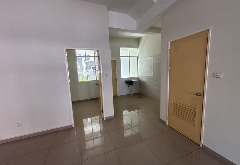 Parklane 2 @ Bukit Sepanggar Double Storey Intermediate