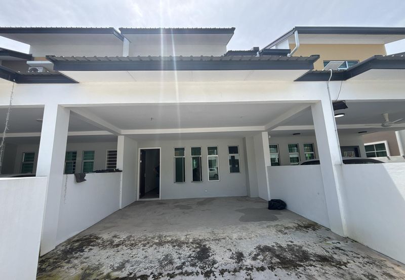 Parklane 2 @ Bukit Sepanggar Double Storey Intermediate