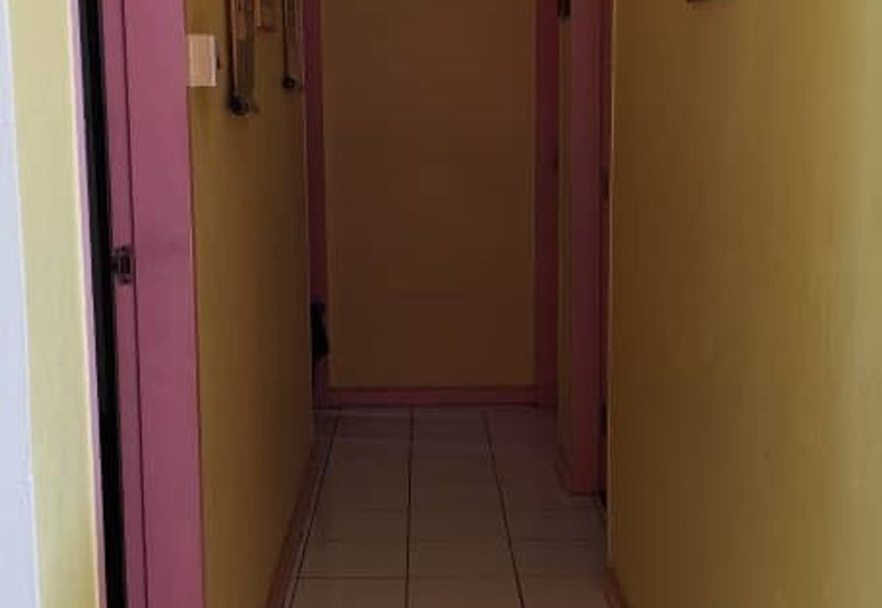 Rainfield Court Apartment