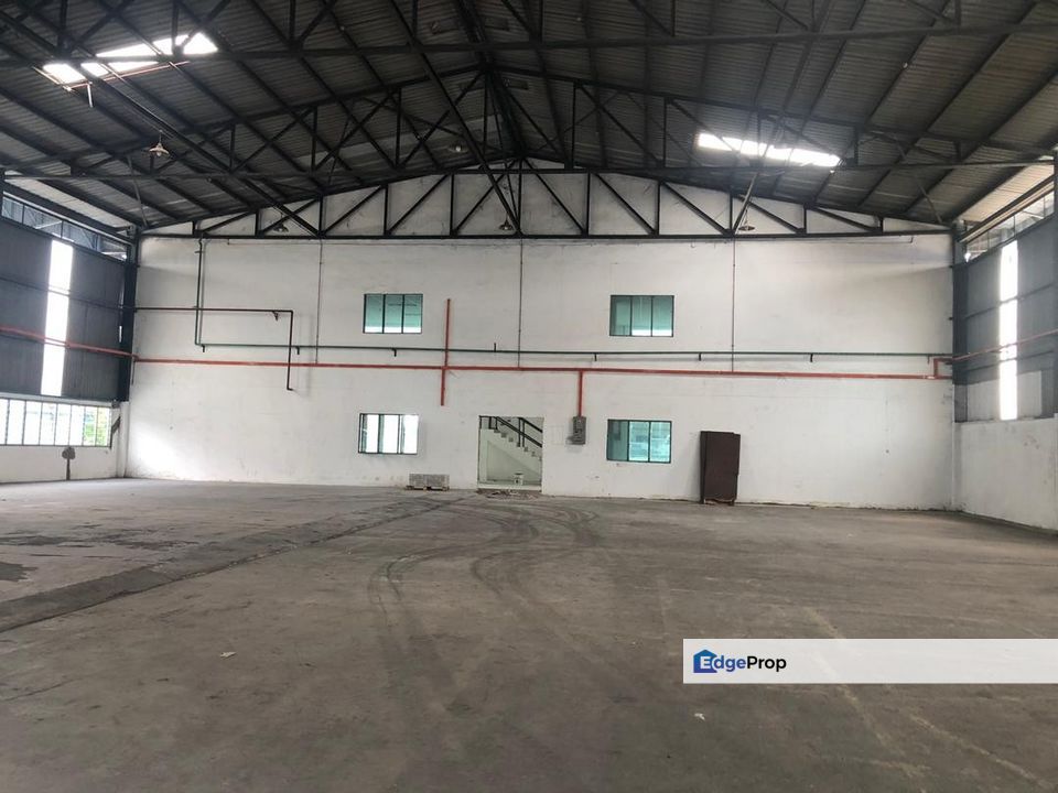 factory warehouse with loading bay near kota kemuning for Sale RM38,000,000 By ANSON LEE
