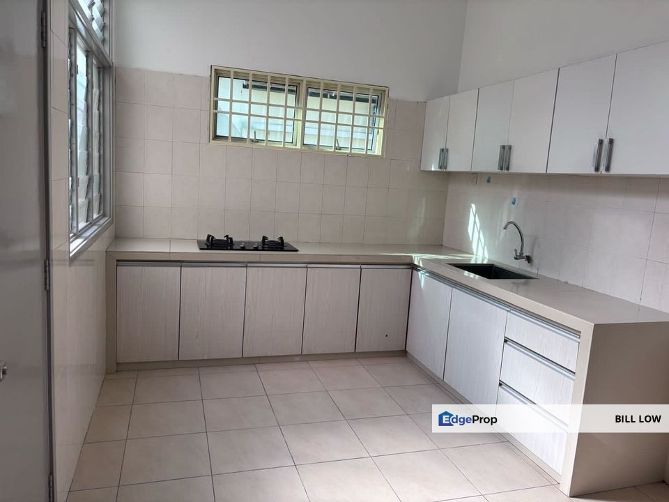 Wide Body Terrace House | Bukit Jambul | Penang, Penang, Bukit Jambul