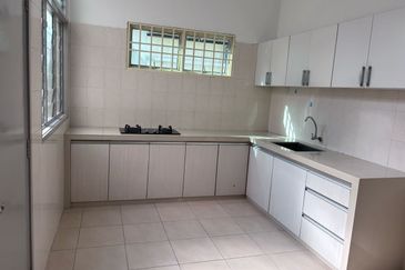 Wide Body Terrace House | Bukit Jambul | Penang