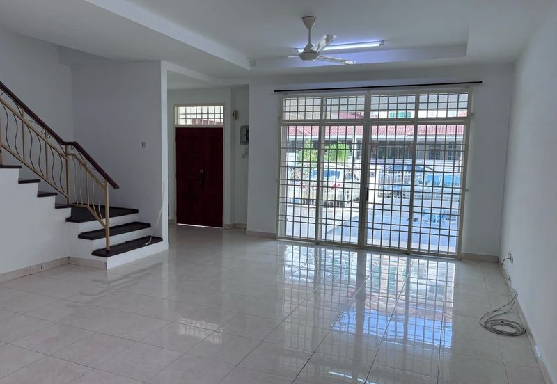 Wide Body Terrace House | Bukit Jambul | Penang