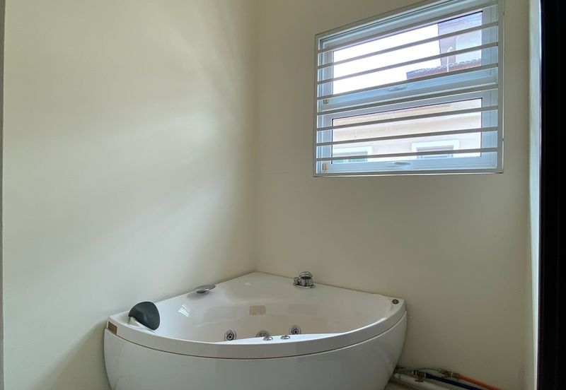 Lintang Pondok Upih 1