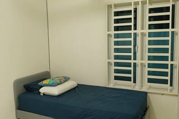 Single Storey Terrace House | Hijaun Valdor For Sales 