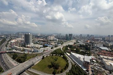 Tuan 2egacy (Tuan Residency 2)