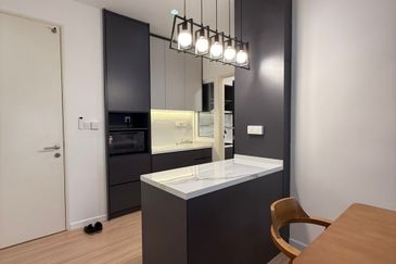 Tuan 2egacy (Tuan Residency 2)