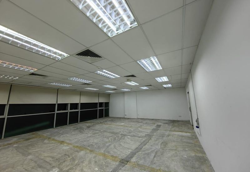 Office for Rent in Southgate Commercial Centre