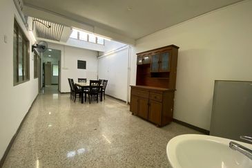 Taman Taynton (Taynton View)