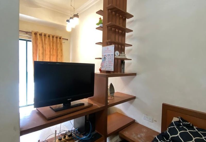 10 Semantan Suites (Sematan Avenue)