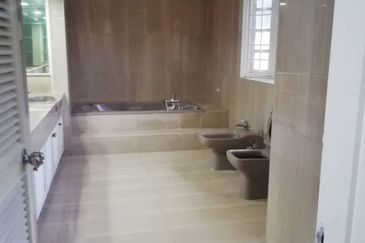 Bungalow at U-thant / Ampang Hilir