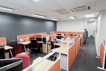 Taipan Business Centre, USJ 10
