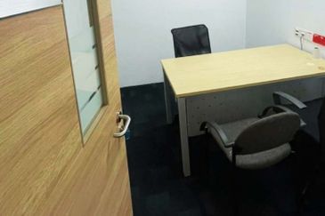 Taipan Business Centre, USJ 10