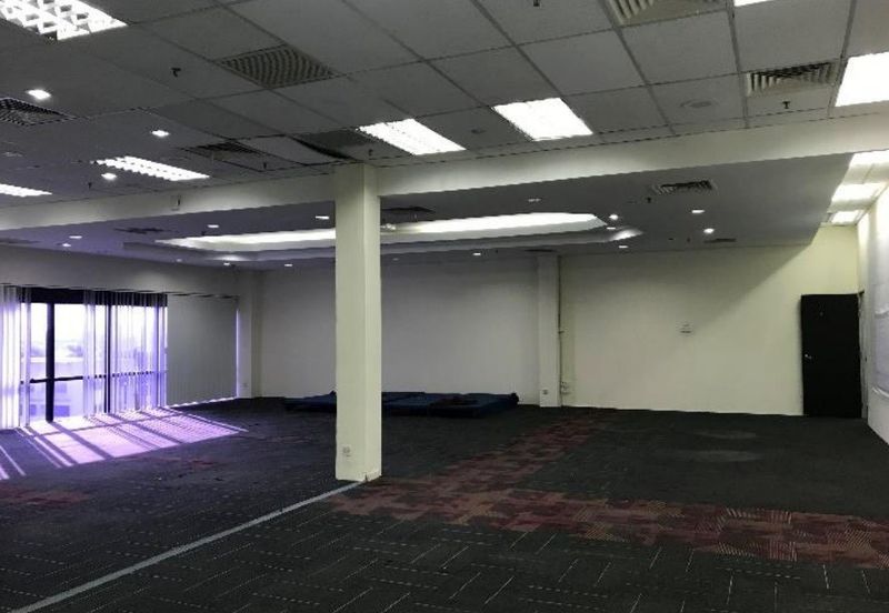 Commercial Building at Petaling Jaya [FOR SALE]