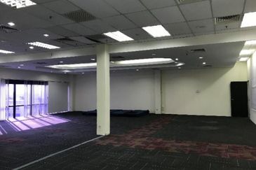 Commercial Building at Petaling Jaya [FOR SALE]