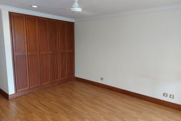 Bungalow at U-thant / Ampang Hilir [FOR SALE]