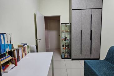 Savanna Executive Suites @ Southville City