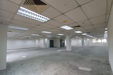 [FOR SALE] Office at Kelana Parkview, Kelana Jaya