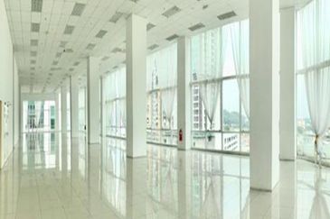 Pusat Perdagangan Seri Kembangan