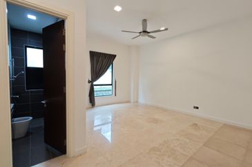 Noble Park @ East Ledang