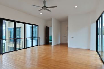 Noble Park @ East Ledang