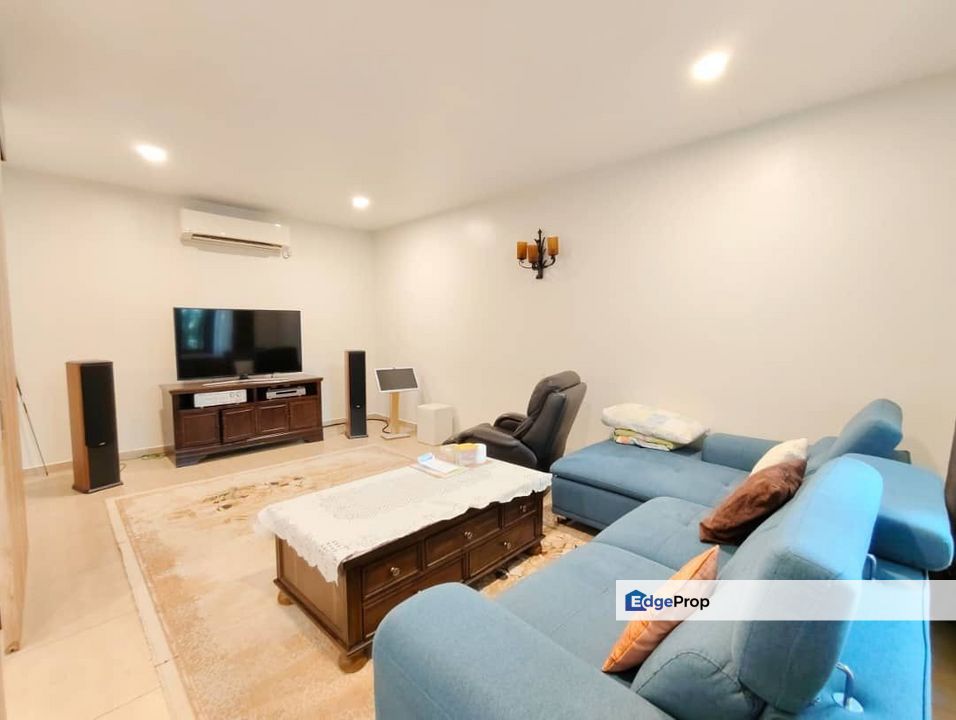 Impian Emas Jalan Impian Emas Double Storey Semi-D House For Rent, Johor, Skudai