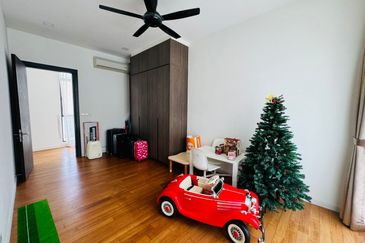 Noble Park @ East Ledang