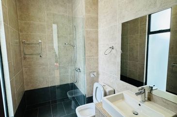 Noble Park @ East Ledang