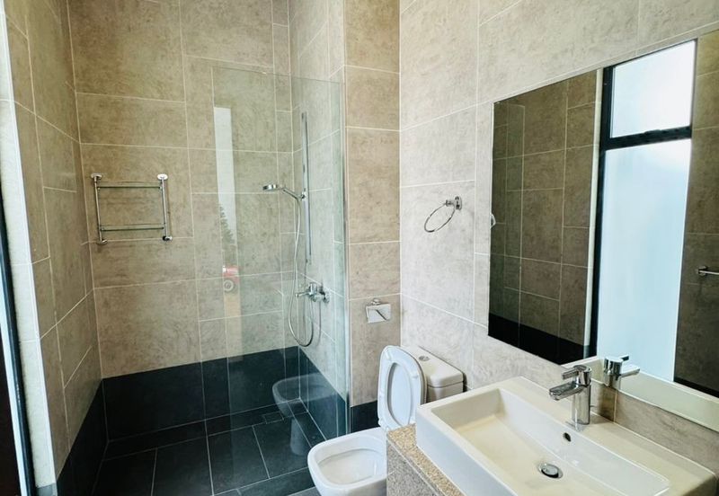 Noble Park @ East Ledang