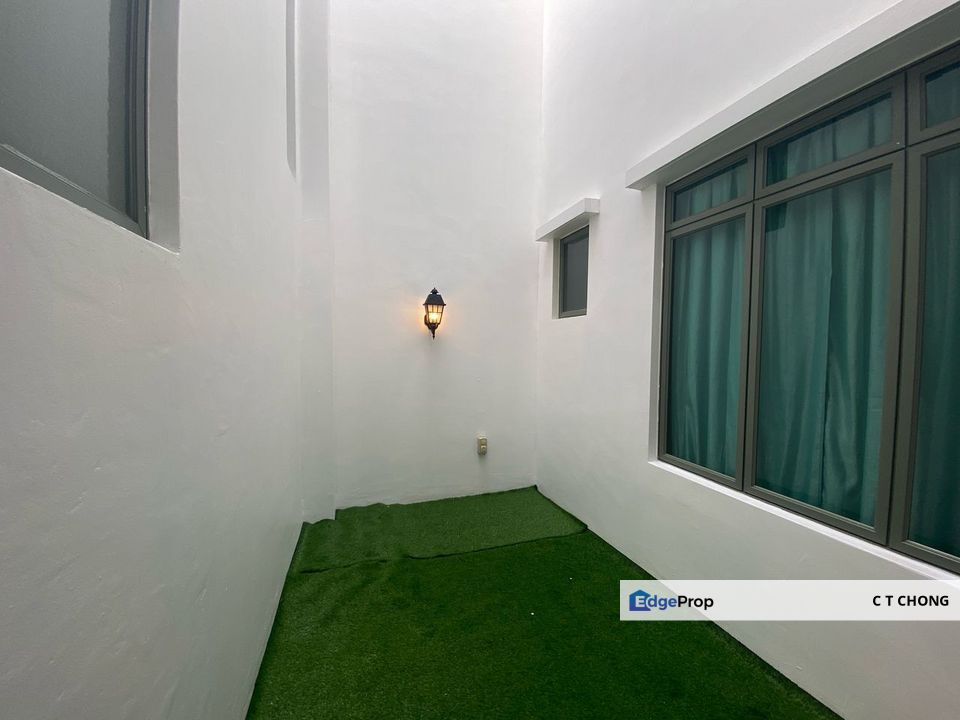 Serenity Park East Ledang Johor Double Storey Superlink House For Sale, Johor, East Ledang